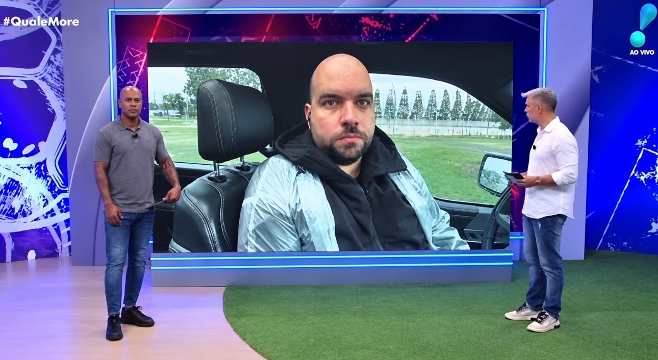 O jornalista Marcello Oliveira com a Ford F-150 na cobertura das enchentes no Rio Grande do Sul em 2024